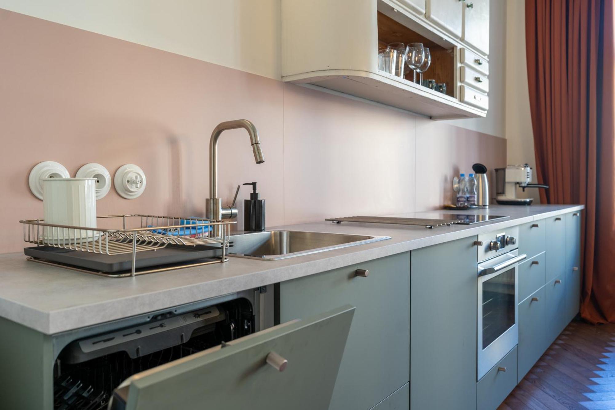 Stylowy Apartament W Centrum - Opolska Катовице Екстериор снимка
